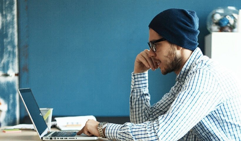 man_vs_notebook